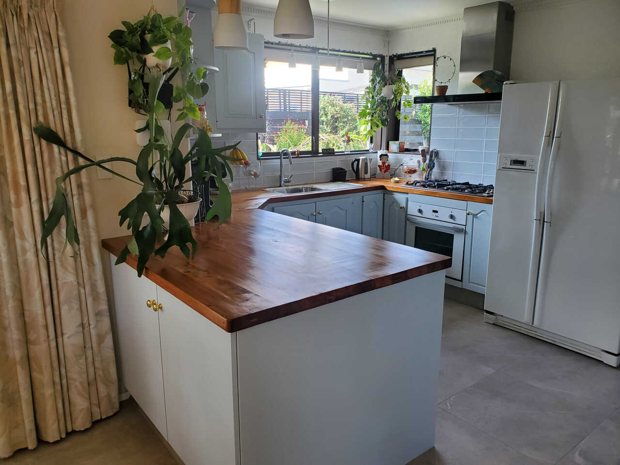 Kitchen benchtop